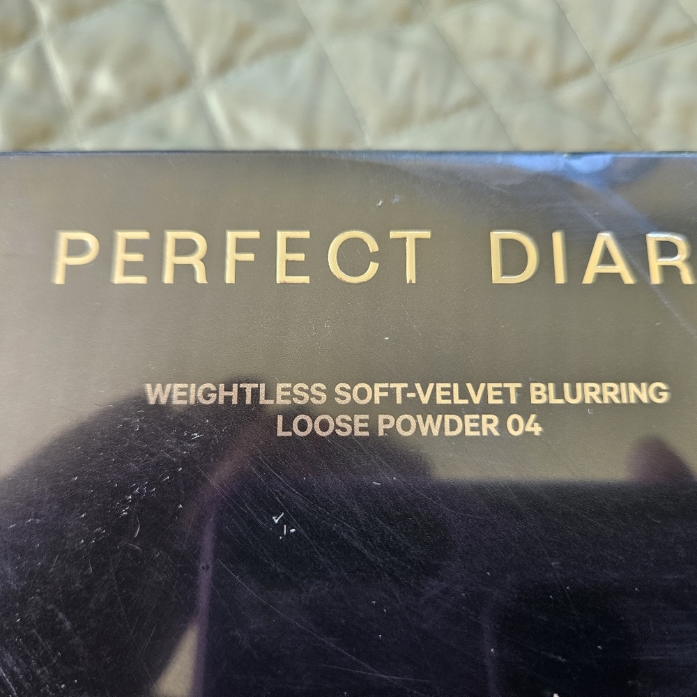 Perfect Diary Blurring Powder - Picture 2 of 3